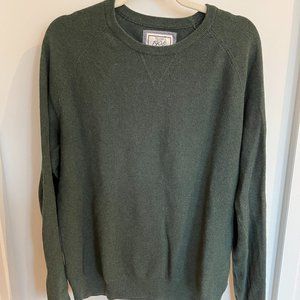 Jos A Bank 1905 green crewneck sweater - size M